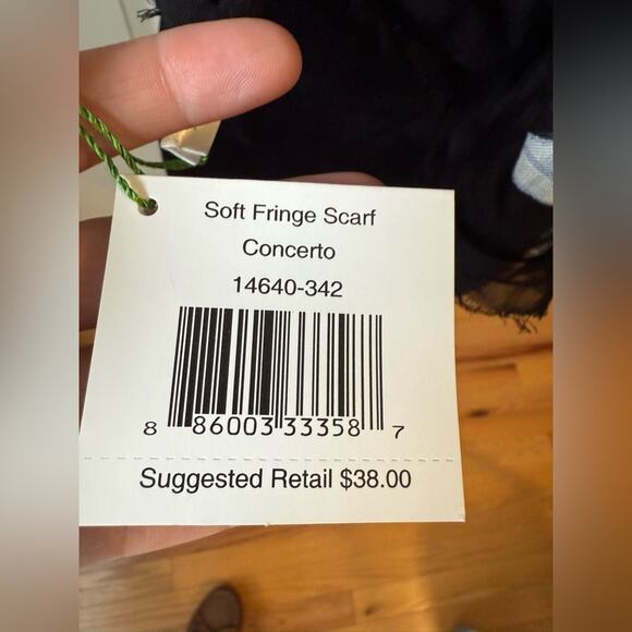 NWT Vera Bradley Set - Scarf / Wrap, Lanyard, and Small Cosmetics Bag - Concerto - Picture 7 of 11